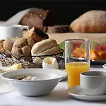 Centret Hotel 3*