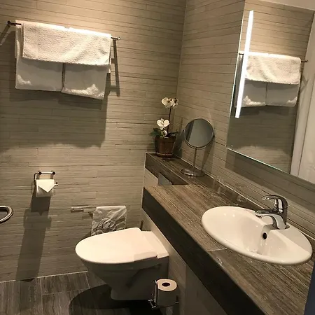 Centret Hotel 3*